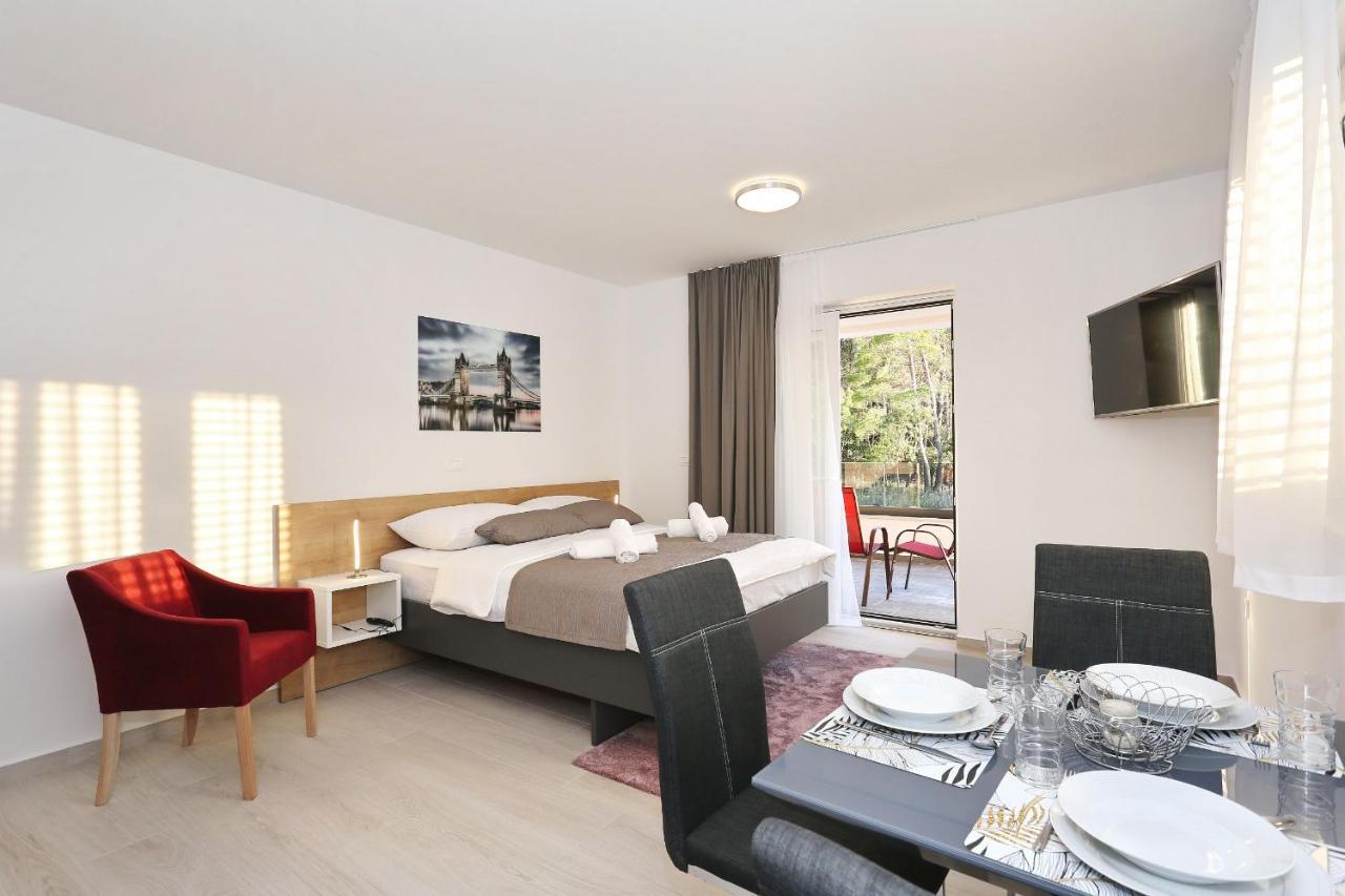 Villa Ankora 2 With Heated Pool Biograd Na Moru Esterno foto