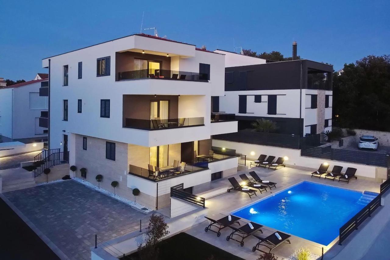Villa Ankora 2 With Heated Pool Biograd Na Moru Esterno foto