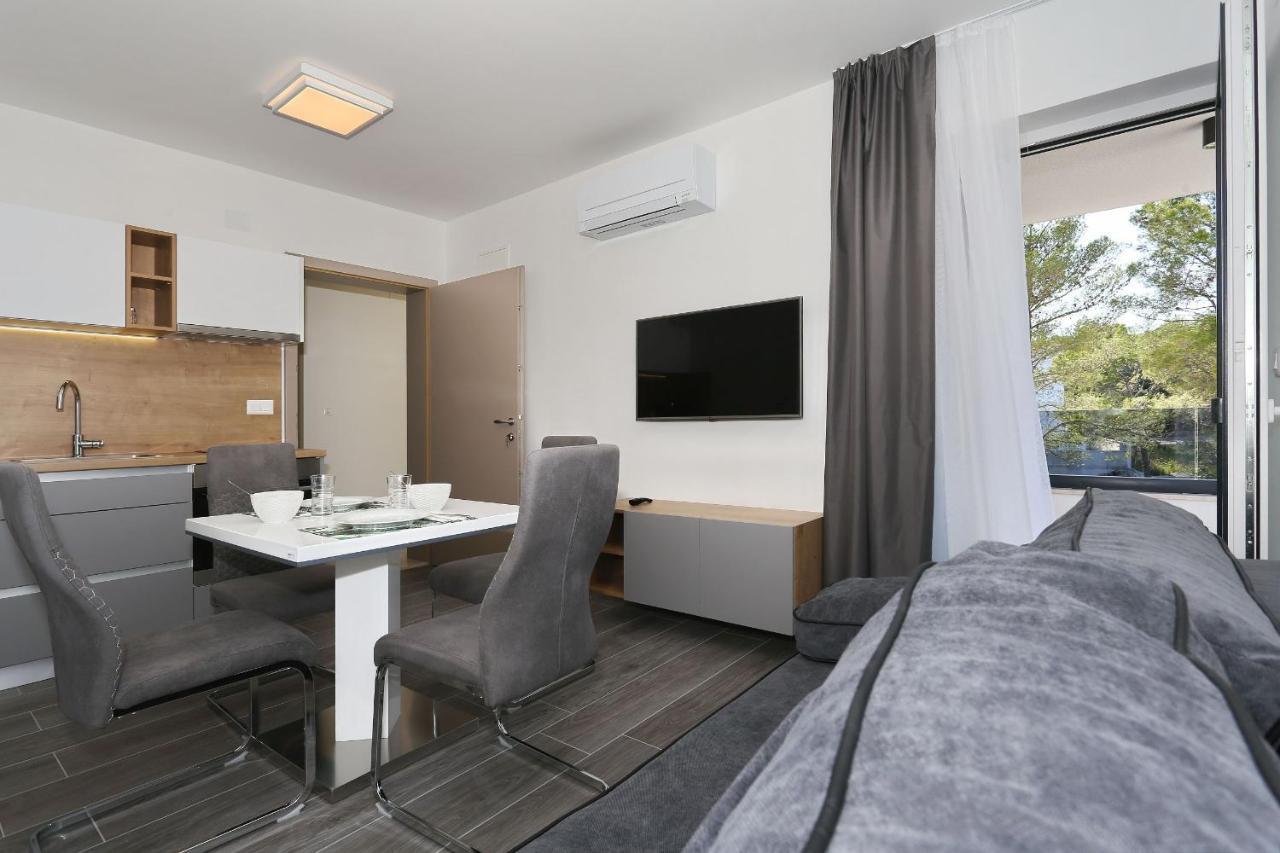 Villa Ankora 2 With Heated Pool Biograd Na Moru Esterno foto