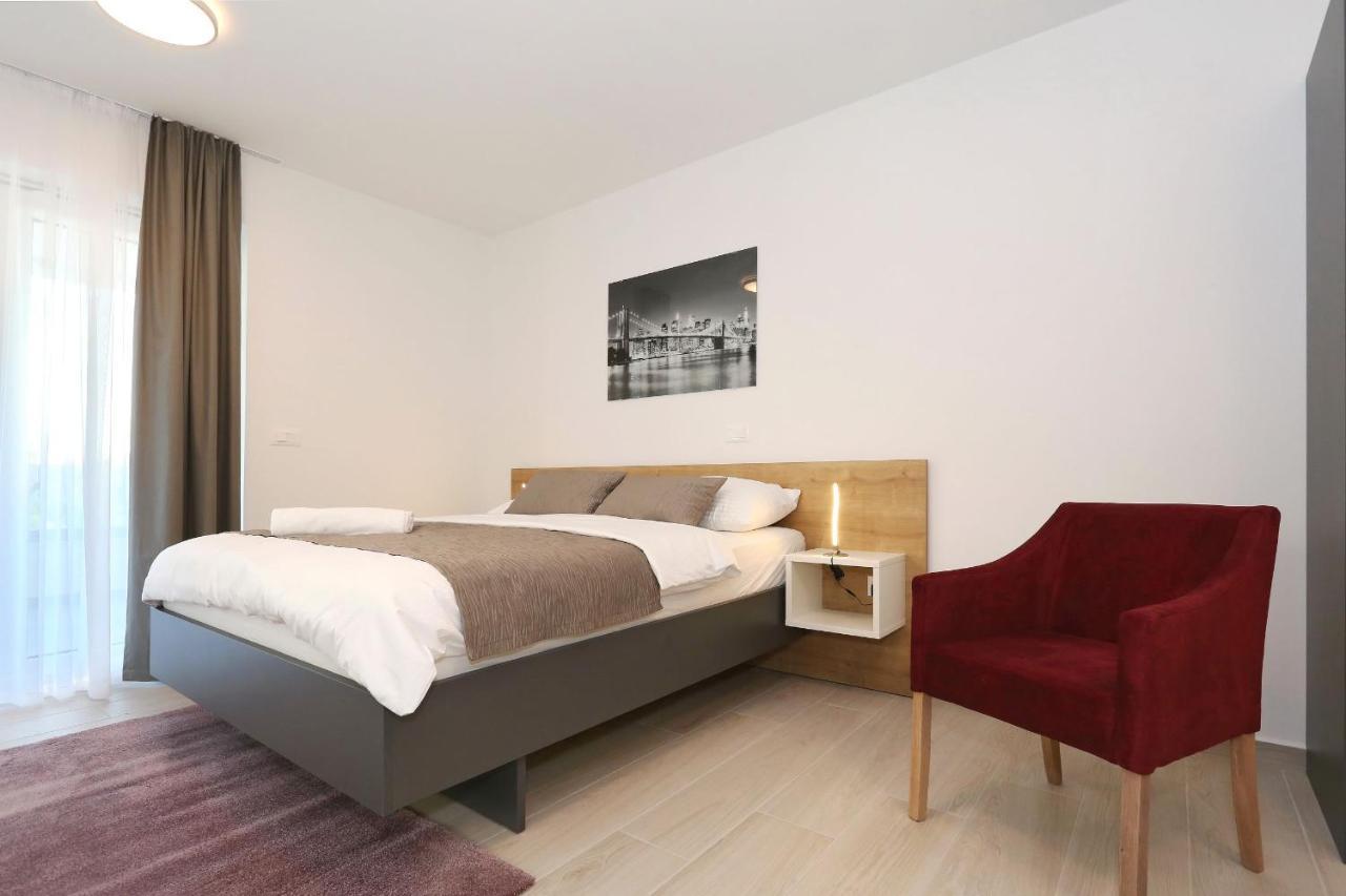 Villa Ankora 2 With Heated Pool Biograd Na Moru Esterno foto