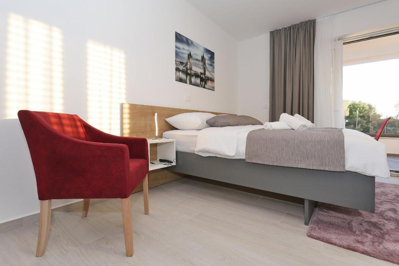 Villa Ankora 2 With Heated Pool Biograd Na Moru Esterno foto
