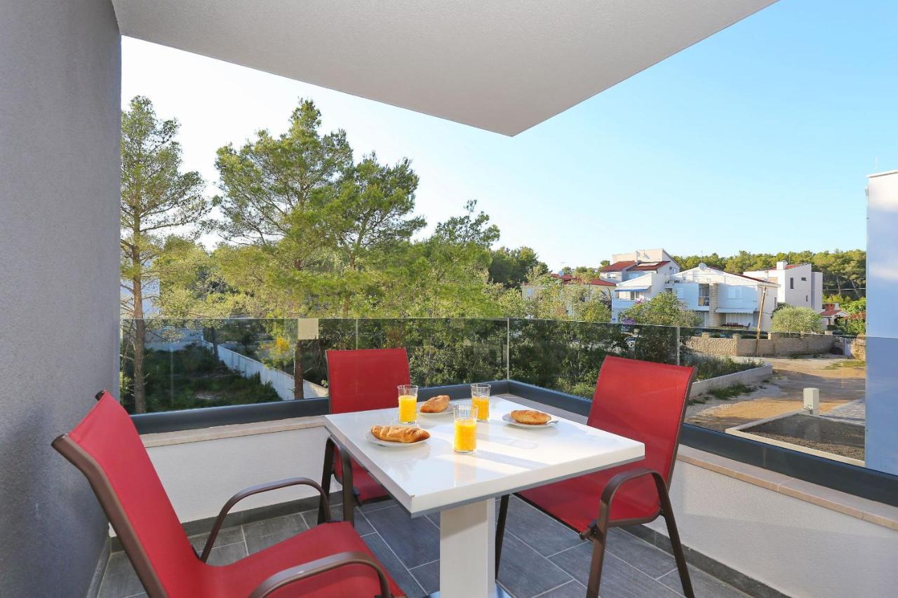 Villa Ankora 2 With Heated Pool Biograd Na Moru Esterno foto