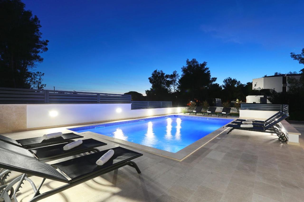 Villa Ankora 2 With Heated Pool Biograd Na Moru Esterno foto